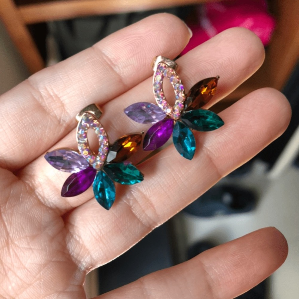 Color-block Rhinestone Flower Stud Earrings 1pair - Picture 9 of 17